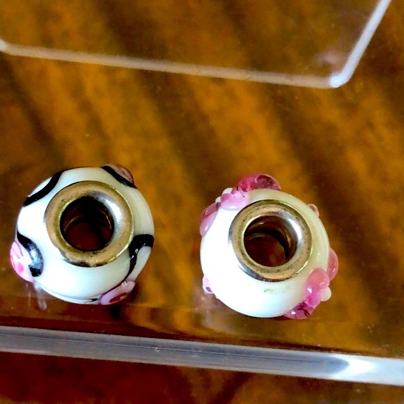 2- blown glass spacer charm bracelet/ necklace beads - Picture 6 of 8